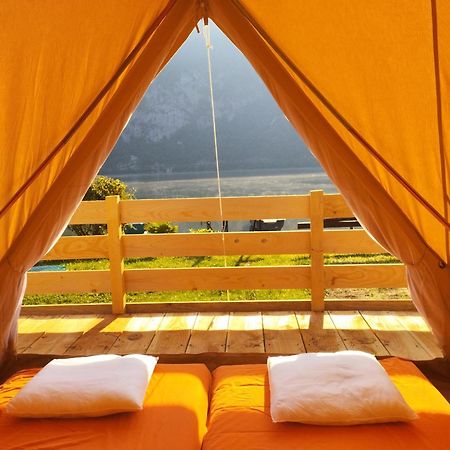 Отель Camping Le Hameau Des Pecheurs Новалез Экстерьер фото