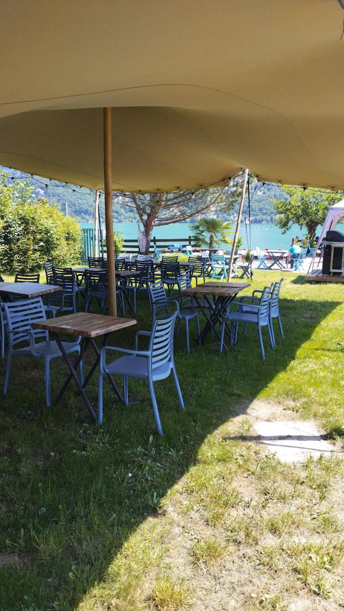 Отель Camping Le Hameau Des Pecheurs Новалез Экстерьер фото