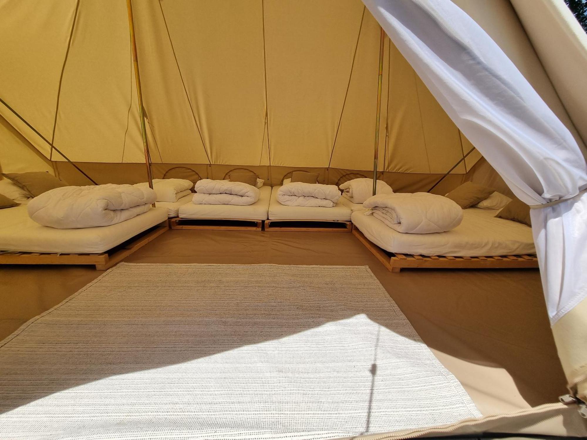 Отель Camping Le Hameau Des Pecheurs Новалез Номер фото